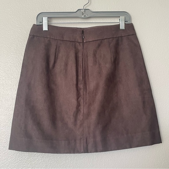 NWT J. Crew Faux Suede A-line Mini Skirt in Brown / Deep Chocolate Size 8 - Picture 4 of 9